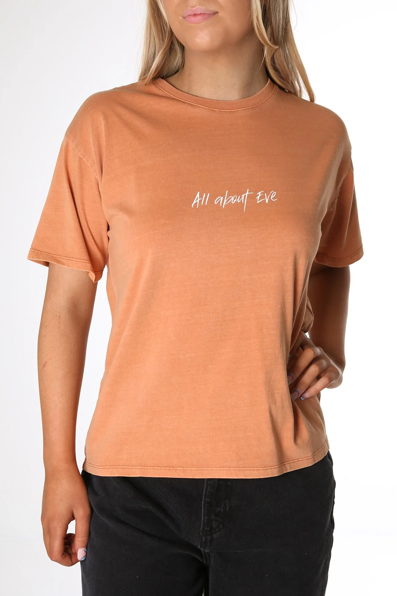 Essential Eve Tee Tan