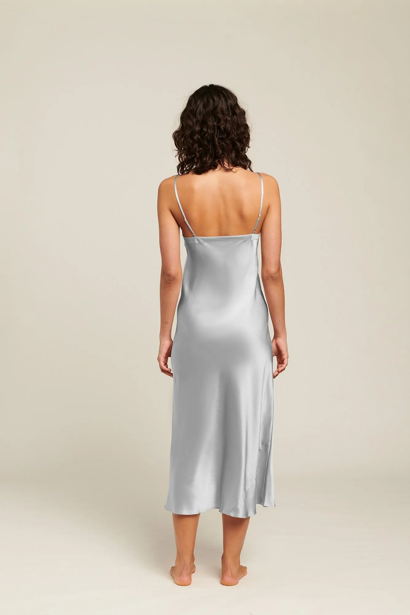 Ginia - Pearl Blue Silk Nite