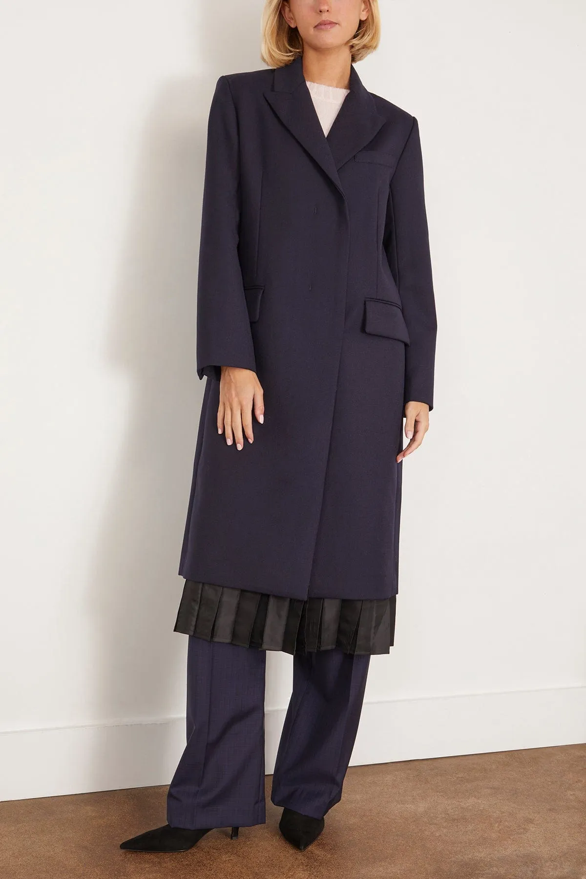Gramercy Pleated Coat in Navy