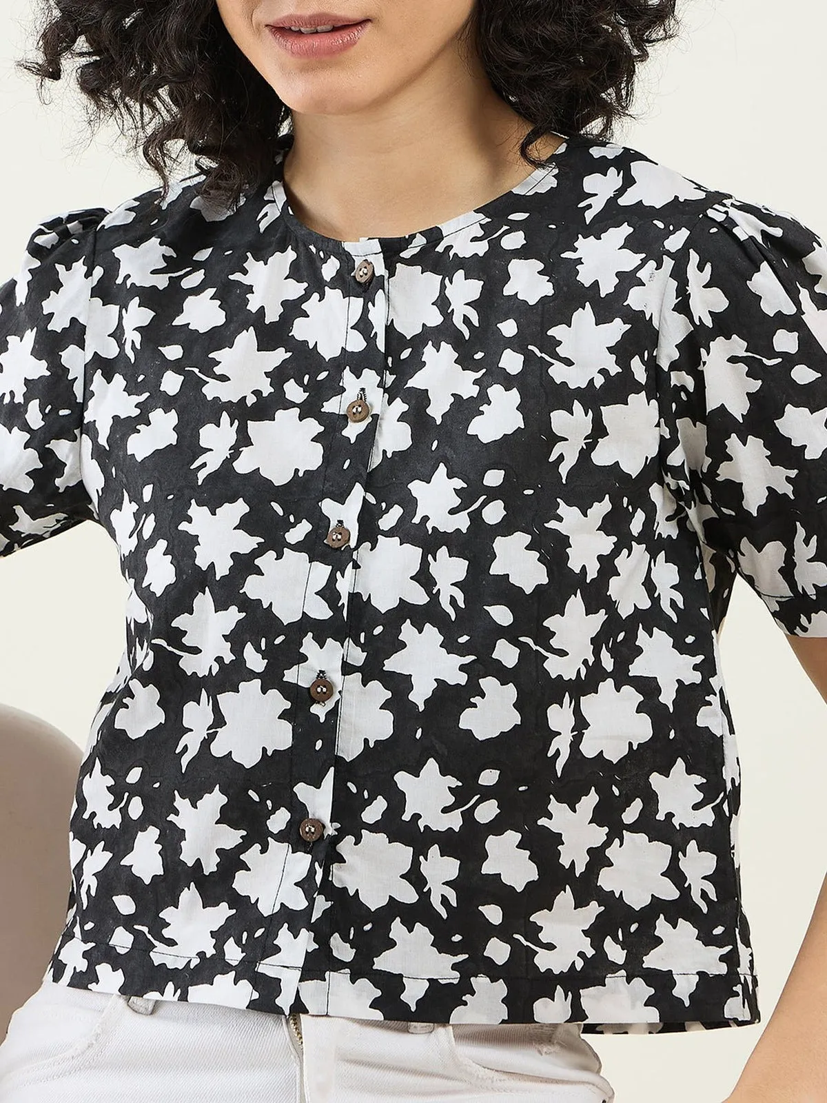 Half-Sleeves Floral Cropped Shirt top