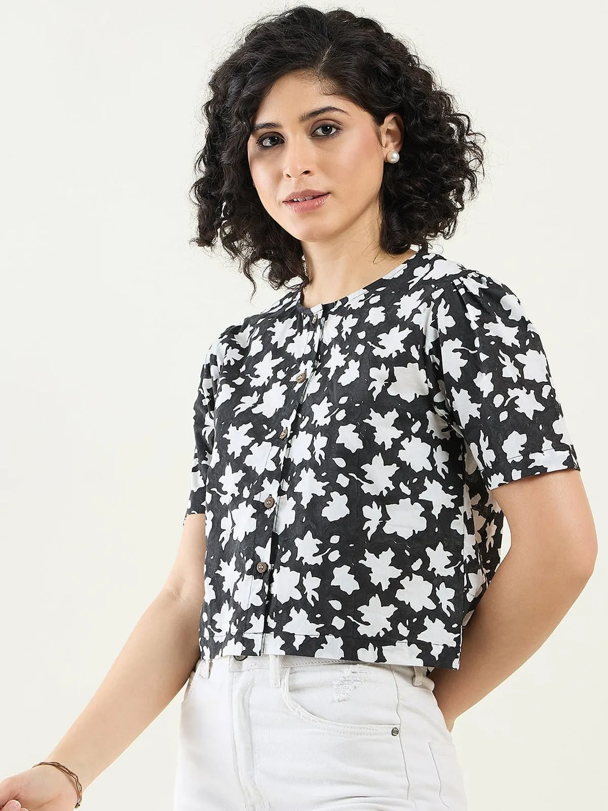 Half-Sleeves Floral Cropped Shirt top