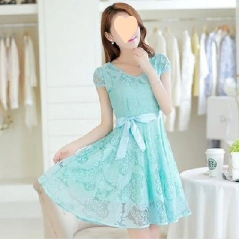 Korean Style Lace Chiffon Waist Slimming Line Skirt