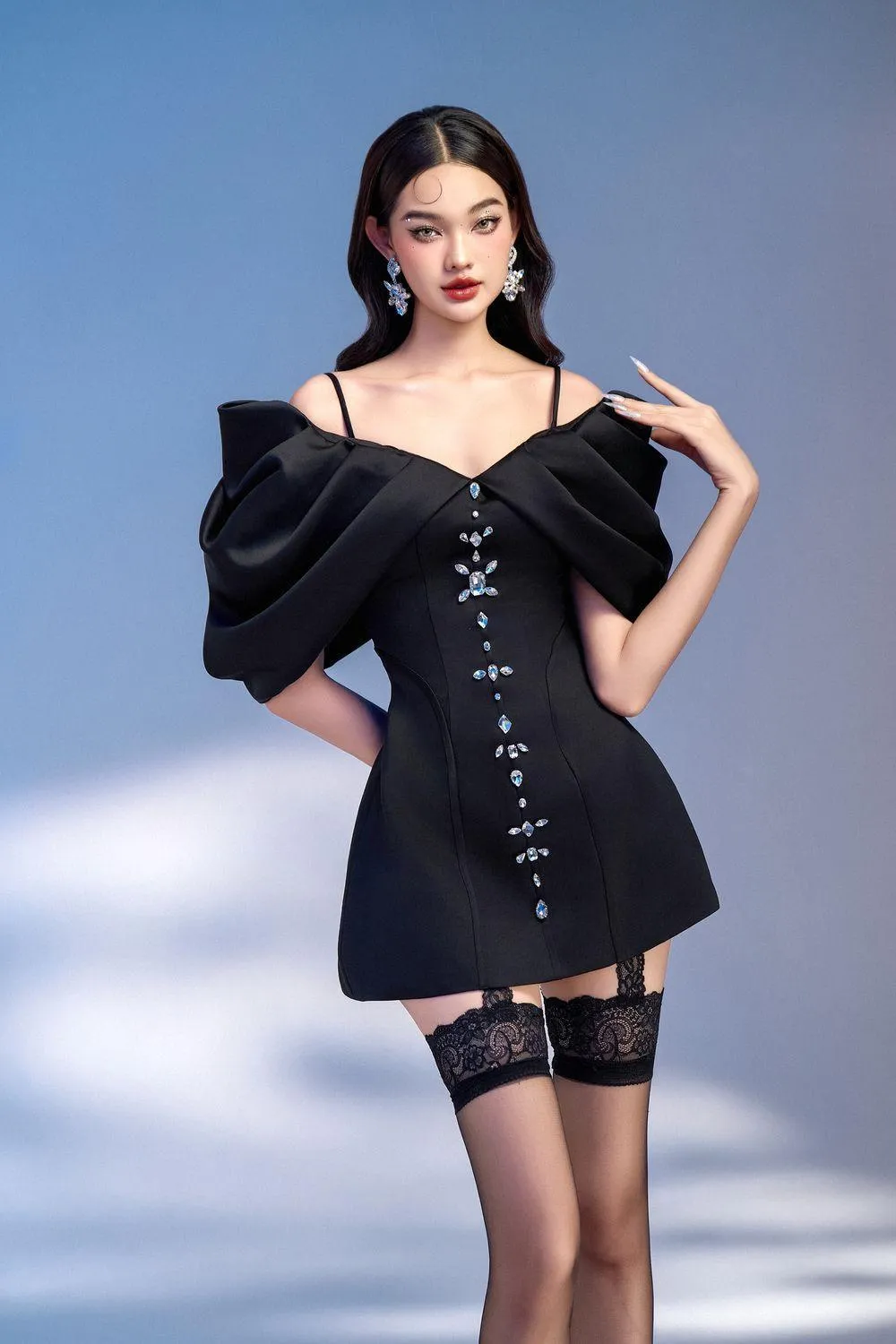 Nemia A-line Cold Shoulder Sleeved Taffeta Mini Dress