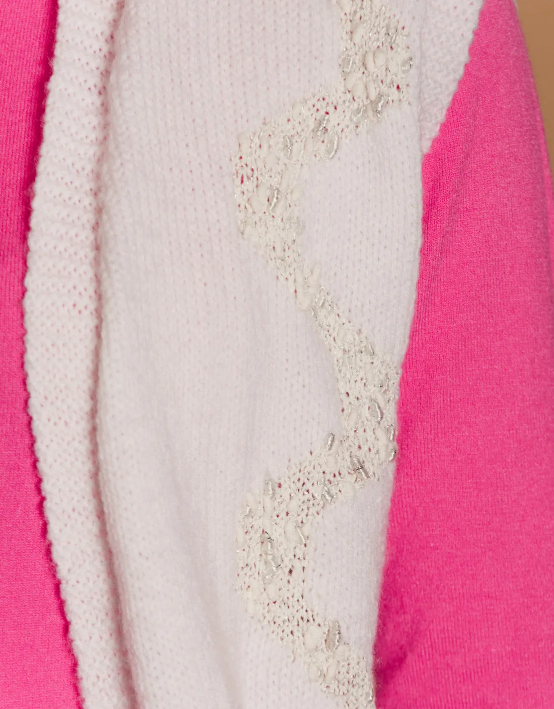 Vintage sleeveless knitted cardigan