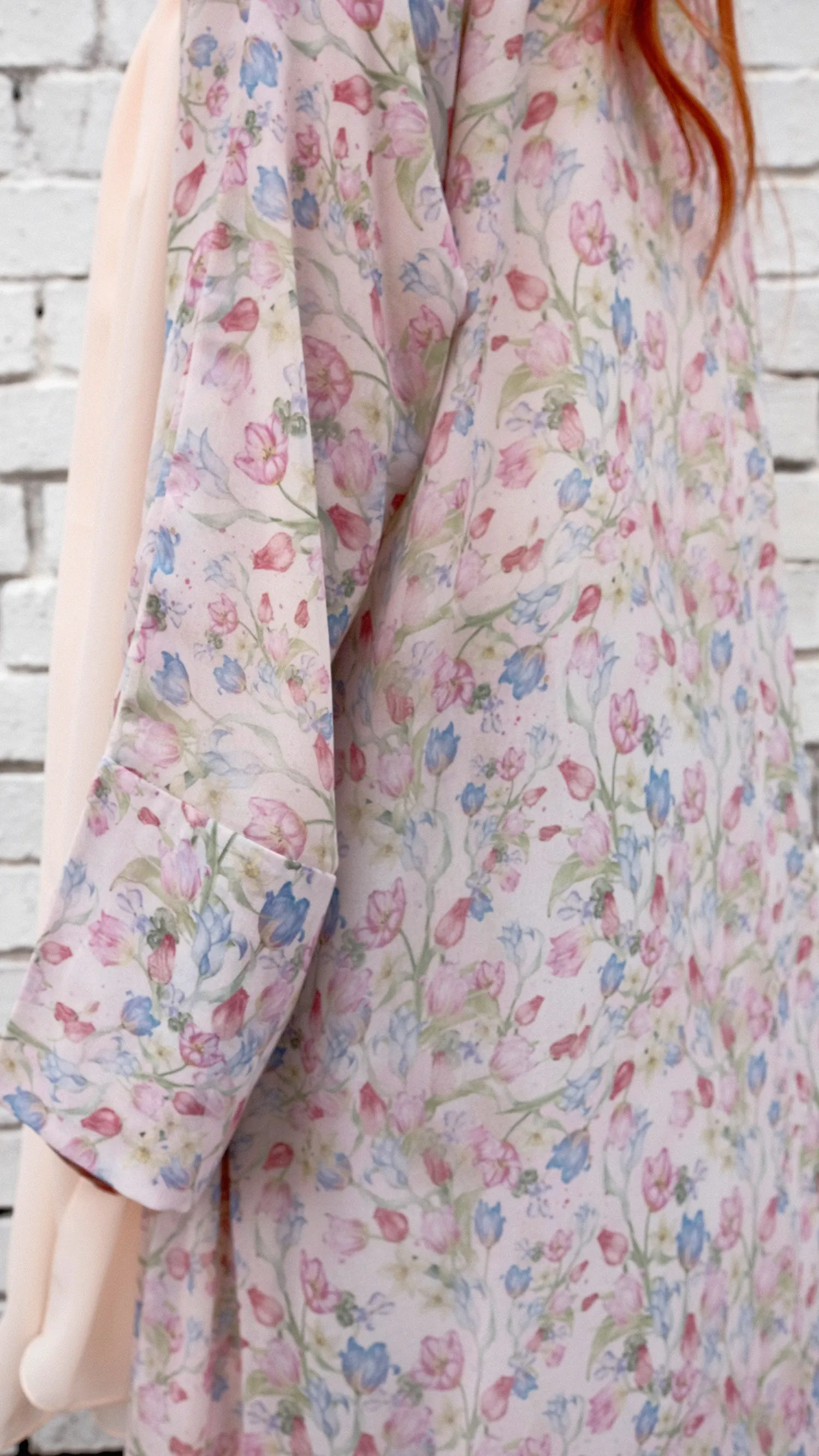 Whimsy Antique Pink Abaya